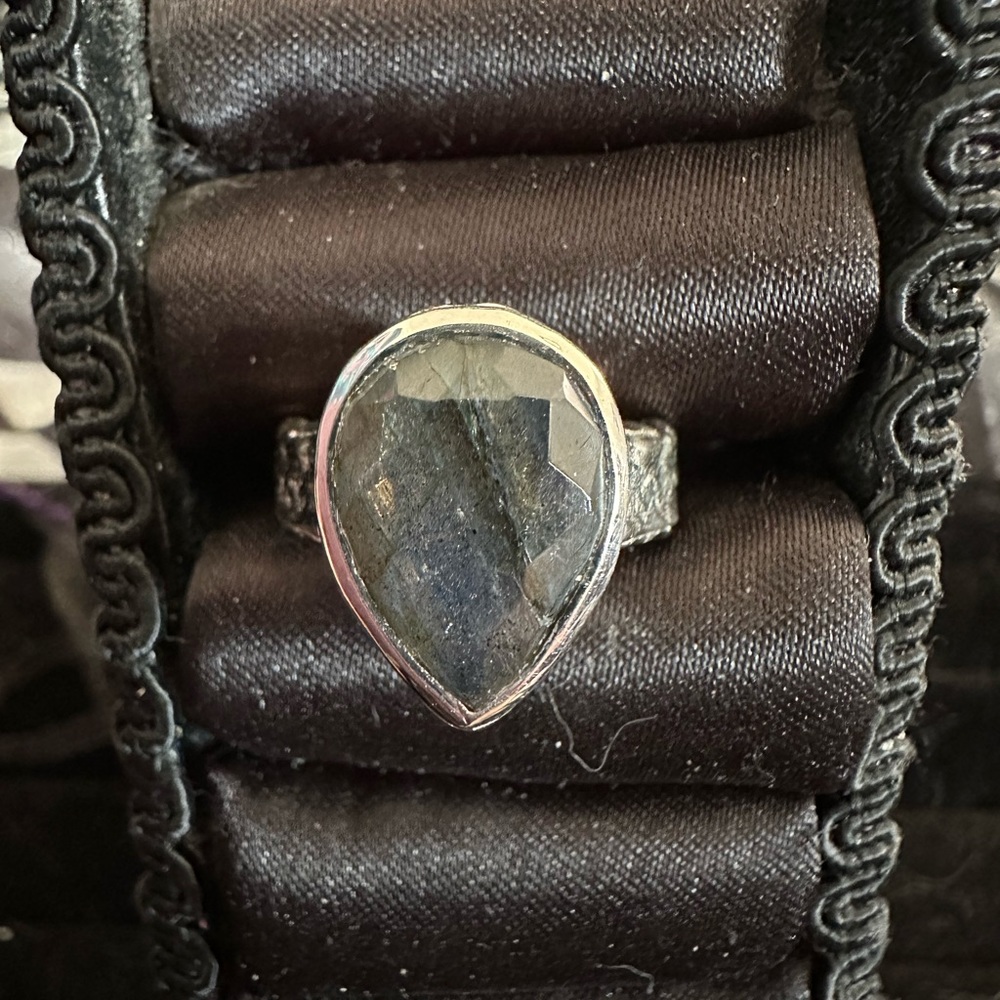 Sterling Silver Blue Labradorite Size 6
